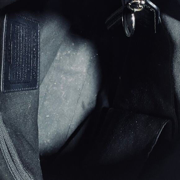 Vintage Y2k Coach Signature Stripe Logo Shoulder Bag Zip Top Canvas Black Gray - Picture 12 of 16